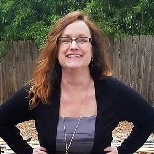 Meet your Posher, Stacey